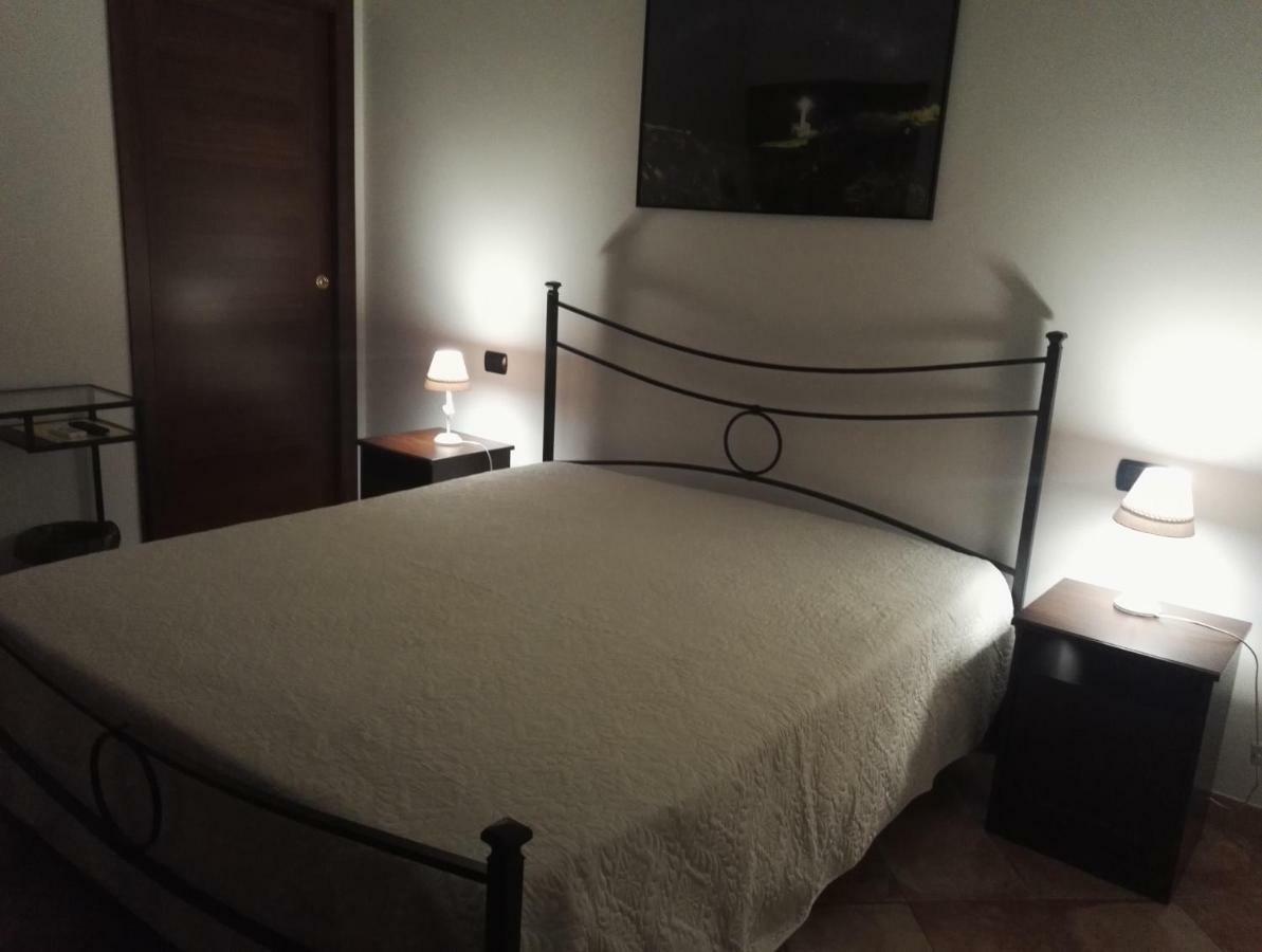 Il Grillo Parlante Bed & Breakfast Surbo ภายนอก รูปภาพ
